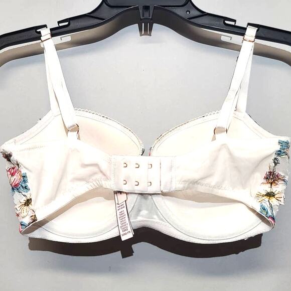 VICTORIA'S SECRET LIGHTLY LINED DREAM ANGELS BRA 32 DDD - Picture 3 of 5